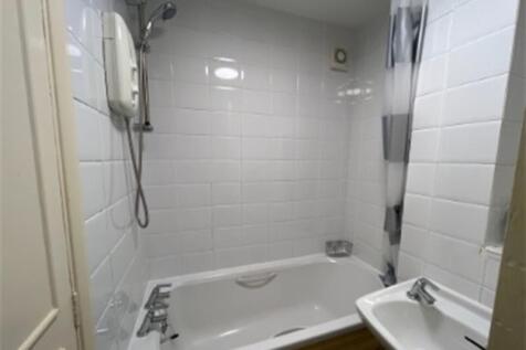 5376769_Bathroom_326