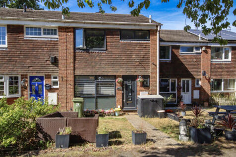 Stunning 3 bed terraced house for sale, onward ch