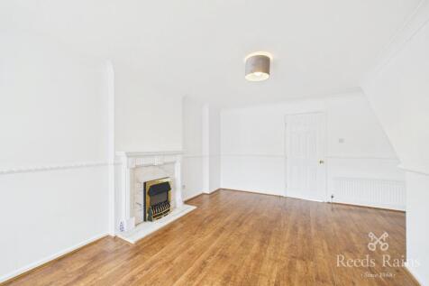 Heatherdale Road, Tingley, Wakefield, West Yorkshire, WF3 photo 3