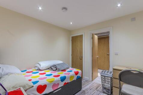 Cyril Crescent, Roath photo 4