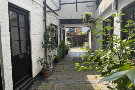 1 Bedroom Flat for Rent