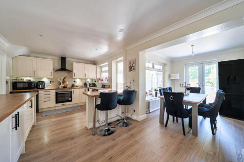 Kitchen/Diner/Family Room
