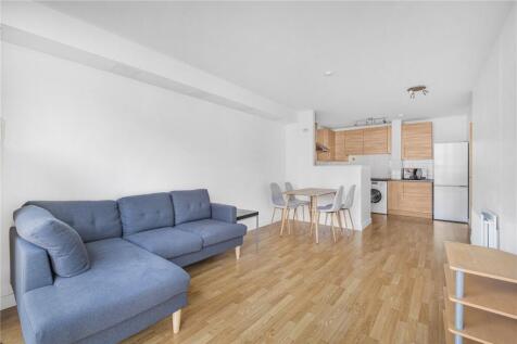 Reception/Kitchen