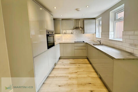 Hersham photo 4