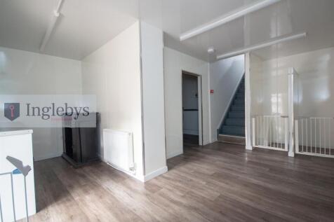 Commercial Property to rent Image 4