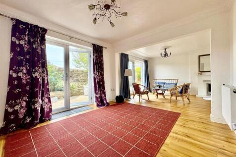 PHOTO-2025-05-07-13-19-58 3.jpg