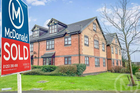 Blackpool, FY4 - property photo