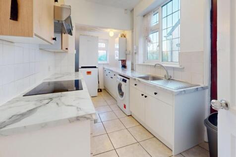 Rolleston Drive, Nottingham photo 3