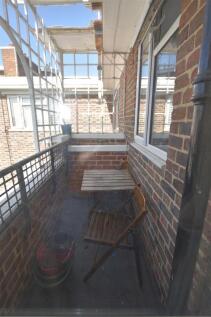 balcony.jpg