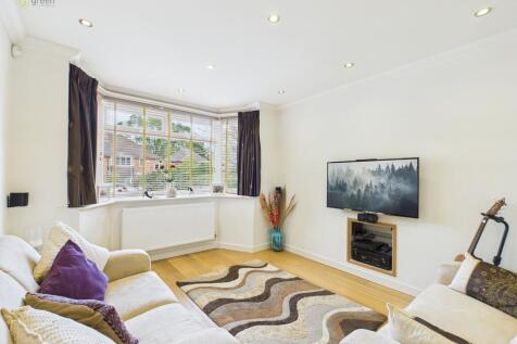 CAM03830G0-PR0216...