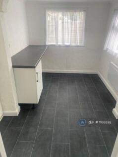 Woodard Road, Lancing, BN15 photo 5