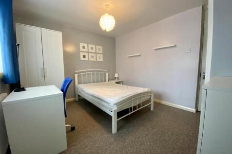 Marymead Court, Stevenage photo 4