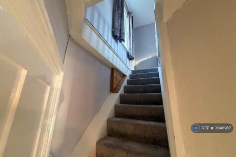 Fully Furnished Magdalene Street Wi Fi Included, Glastonbury, BA6 photo 5
