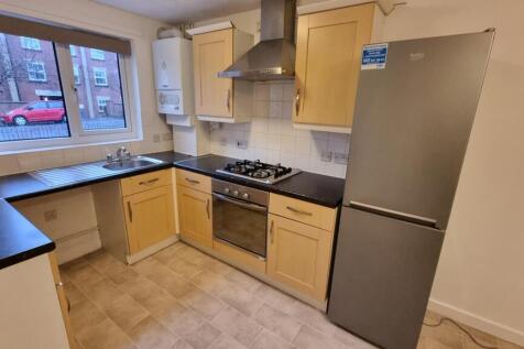 Wick Road, Brislington, Bristol, Bristol City photo 5