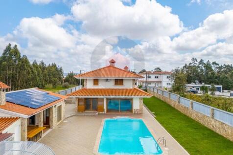 Moradia Nadadouro (2)