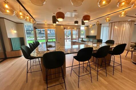 Terrace Lounge