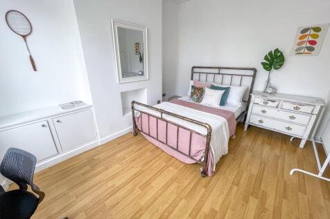 4-bed terraced on Albany Road, L7 8RQ, , £585/mo