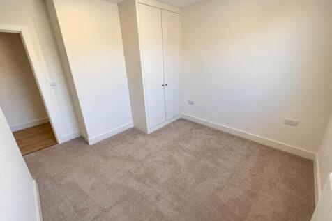 82 High Street, Worthing, West Sussex photo 5