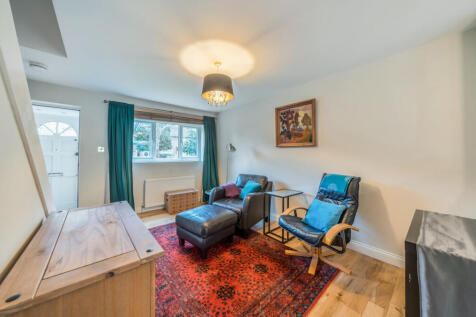 1393700-17-694298...