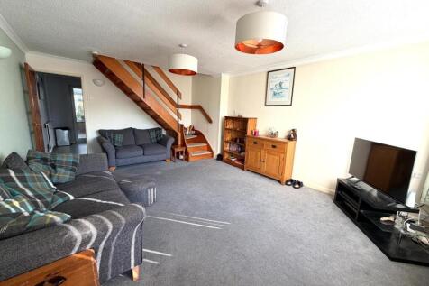 Living Room.JPG
