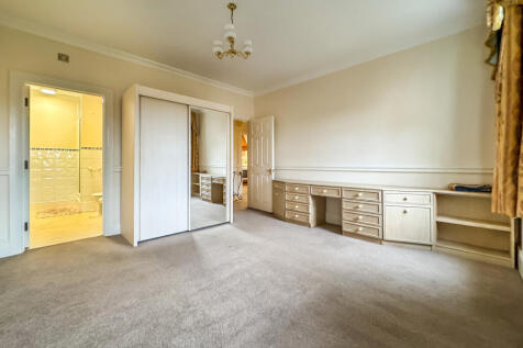 20251127_115919447_iOS_edited