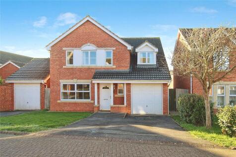 Trowbridge, BA14 - property photo