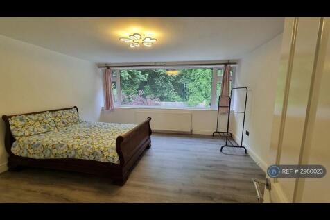 Cranford Close, London, SW20 photo 4