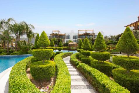 3-bedroom resale garden Seaside apartment + within a luxury holiday complex + Title deed in the owner?s name, VAT paid Image 9999 1