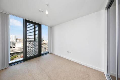 Great Eastern Road, Stratford, London, E15 photo 3