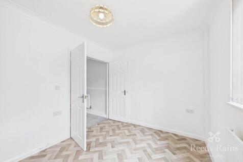 Queens Park Drive, Castleford, West Yorkshire, WF10 photo 5