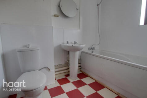 Birkdale Court, Buckland Road, Maidstone photo 5