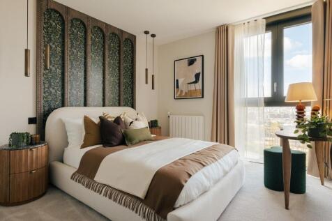 Main Bedroom 