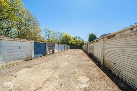 Davidson Frost-Wellings, DFW, Farm Way,WD23, Garag