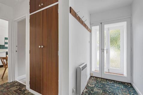 Stepping Stones, Stubbs Road