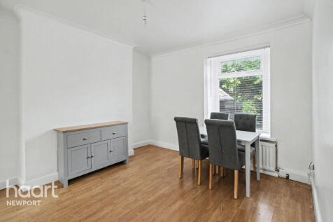 St Woolos Place, NEWPORT photo 4