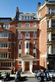 12 Hans Rd  Building.JPG