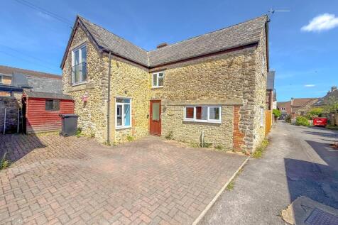 Swindon, SN6 - property photo