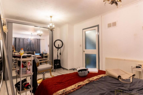 3 Beeston Close Birmingham , B6 5UE photo 3