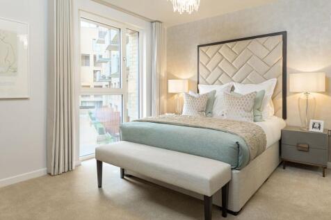 London, NW9 - property photo