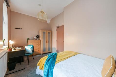 Room 7 16 Wood Road, Pontypridd photo 4
