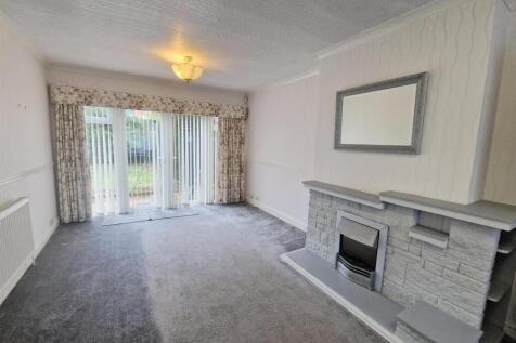Beeches Close, Rubery, Birmingham, B45 photo 3