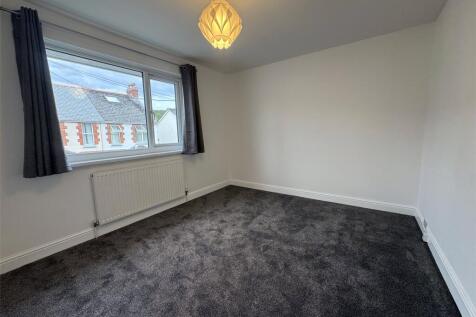 Wimborne Terrace, Barnstaple, Devon, EX32 photo 4