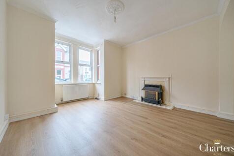 Crown Road, Portslade, East Sussex, BN41 photo 3