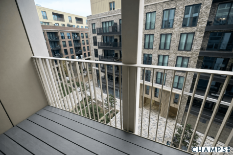 2 bed flat for sale Bouchon Point, Cendal Crescen