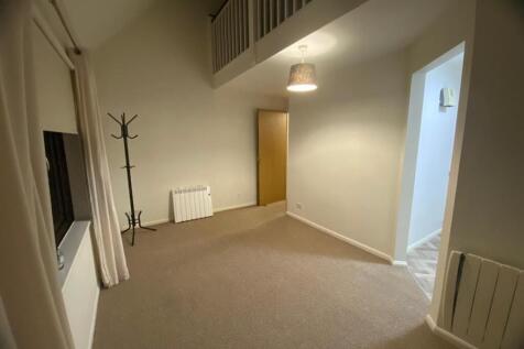 WhatsApp Image 2025-12-16 at 11.09.46 (7).jpeg