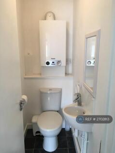 2nd Toilet/Cloakroom