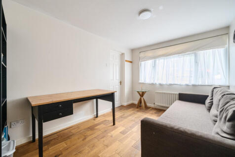 1299286-7-6839c3e...