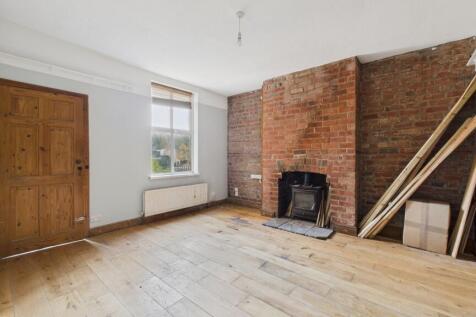 CAM03669G0-PR0040-STILL003