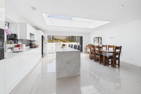 Open plan kitchen
