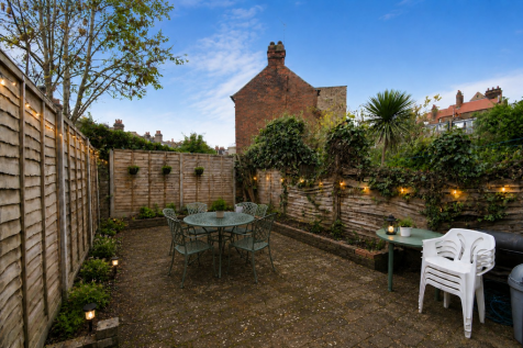 Property Image 11